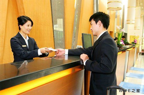 酒店前廳接待禮儀與會展服務(wù)規(guī)范
